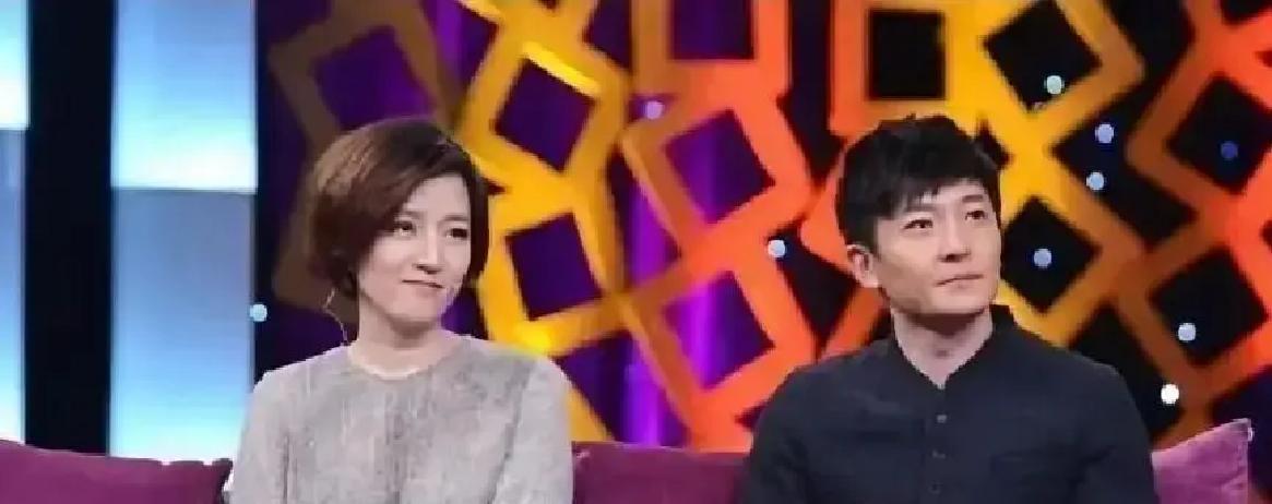 片酬全交老婆管，他竟稳赚300万郭京飞拍戏的钱一到账，直接打进鲍蕾卡里。房