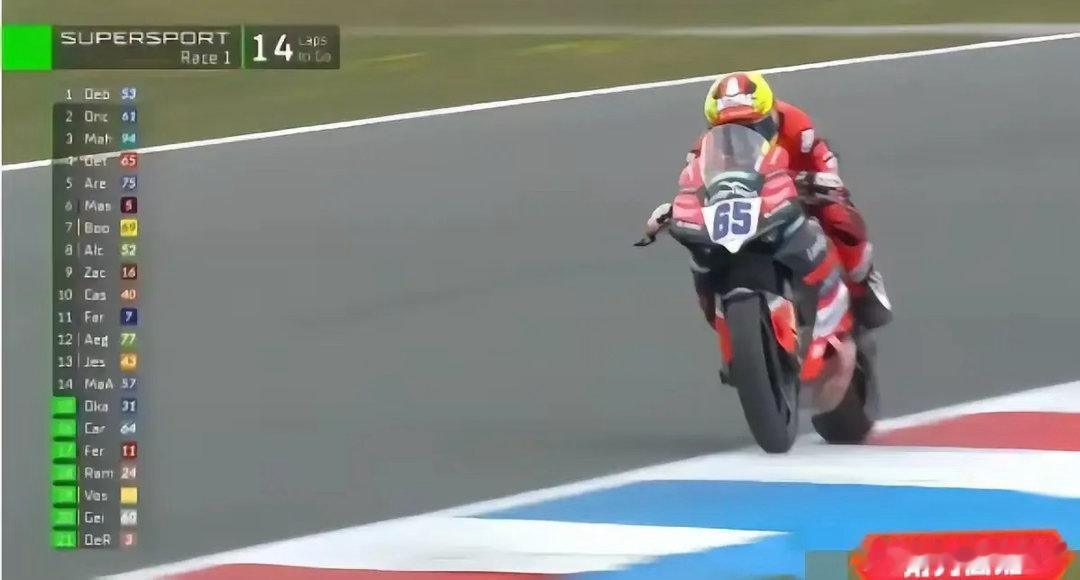 热烈祝贺张雪车队车手瓦伦丁，在刚刚结束的WSBK荷兰站正赛首回合比赛中，取得第四