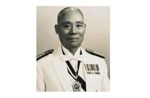 顾祝同当师长时，一个连的两排士兵哗变，连长李志超当晚和几个军官打牌，竟然一无所知