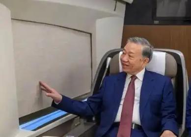 越南原本以为，南北高铁这么大的项目，中国和日本怎么也得争着来接。谁能想到，最后日