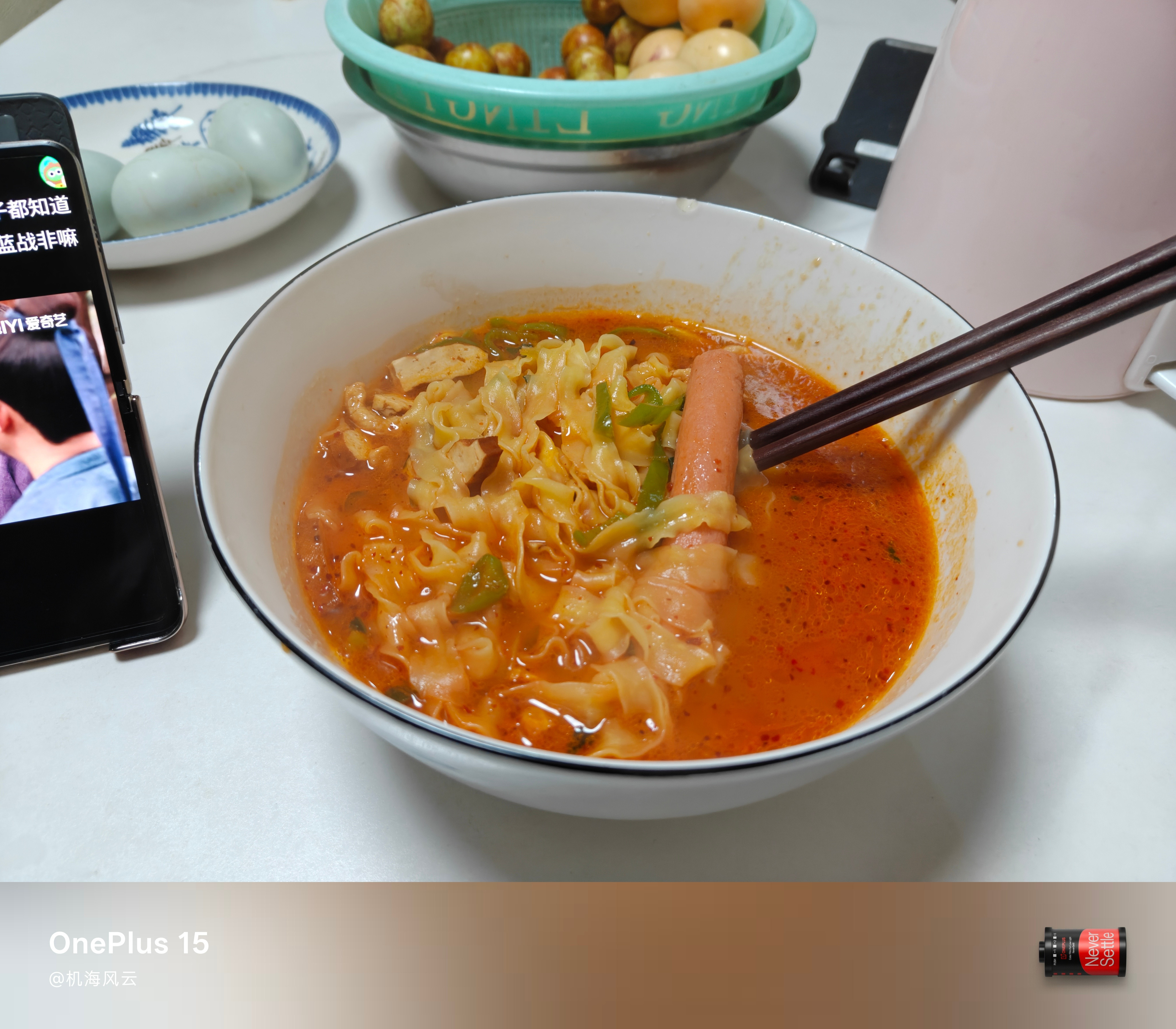 今麦郎这个刀削面倒是不错滴，唯一麻烦的就是要锅里煮