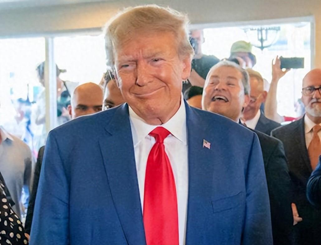 终于，中国和美国谈妥了。3月16日，巴黎。中美商务代表团走出谈判室时，全球市场