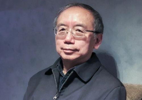 “中国离发达国家还很遥远！”去年6月，经济学家王小鲁表示：“按经济总量，