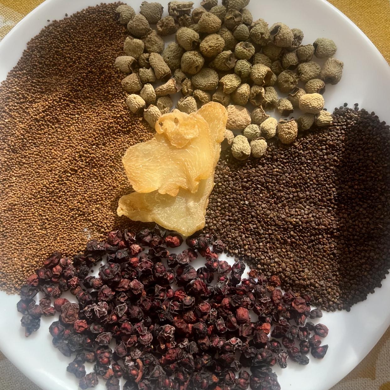 阳痿早泄，我有一奇方，埋没了千年你我本无缘，全靠一张方。不绕弯子，直接把压