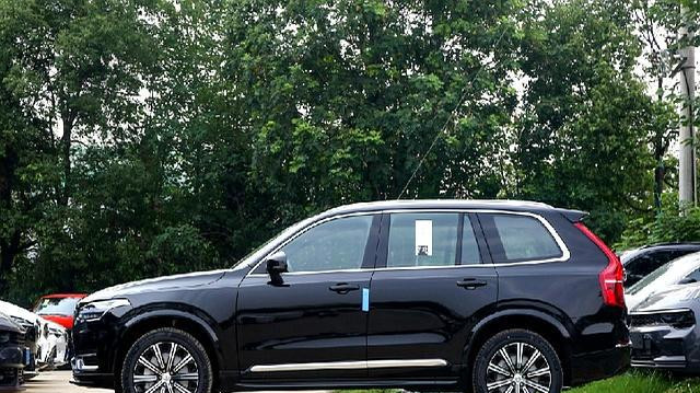 豪华 SUV 大对决: 沃尔沃 XC90 与宝马 X5, 谁才是真 “王者”?