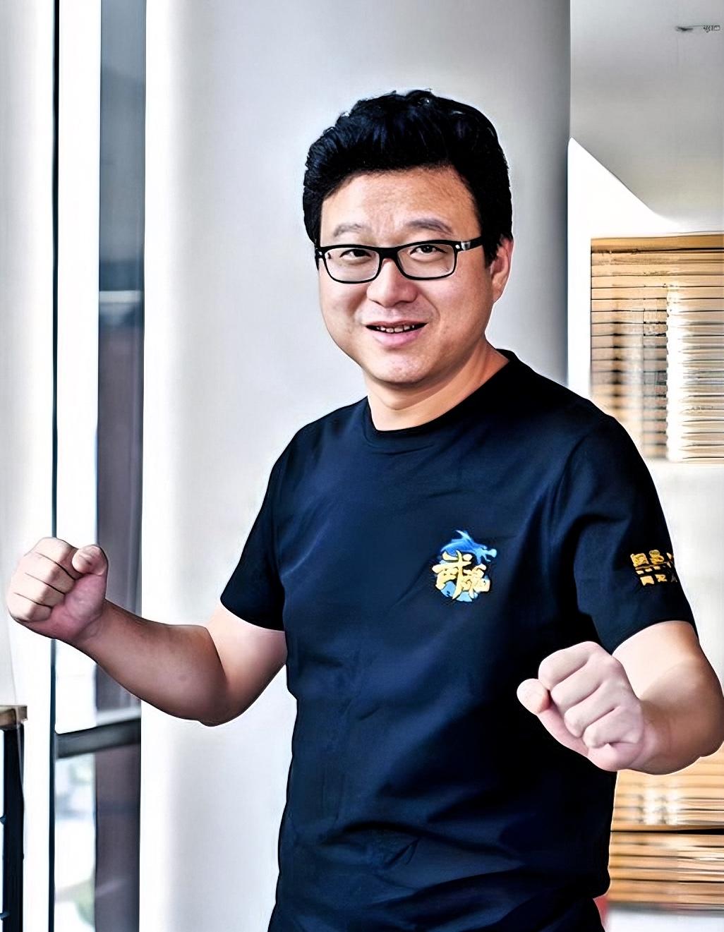 丁磊“佛系”打脸多少追风口老板？手握1635亿现金，零负债，每年分红59亿，