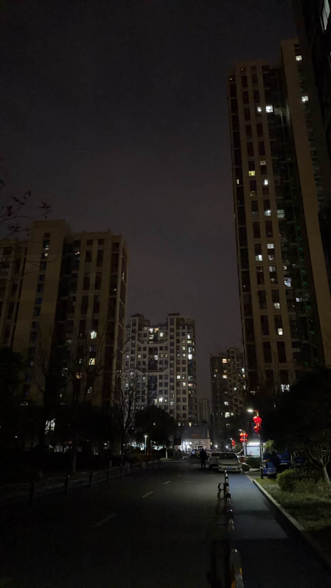 牛马已经到位了，牛马的饭还没到位杭州