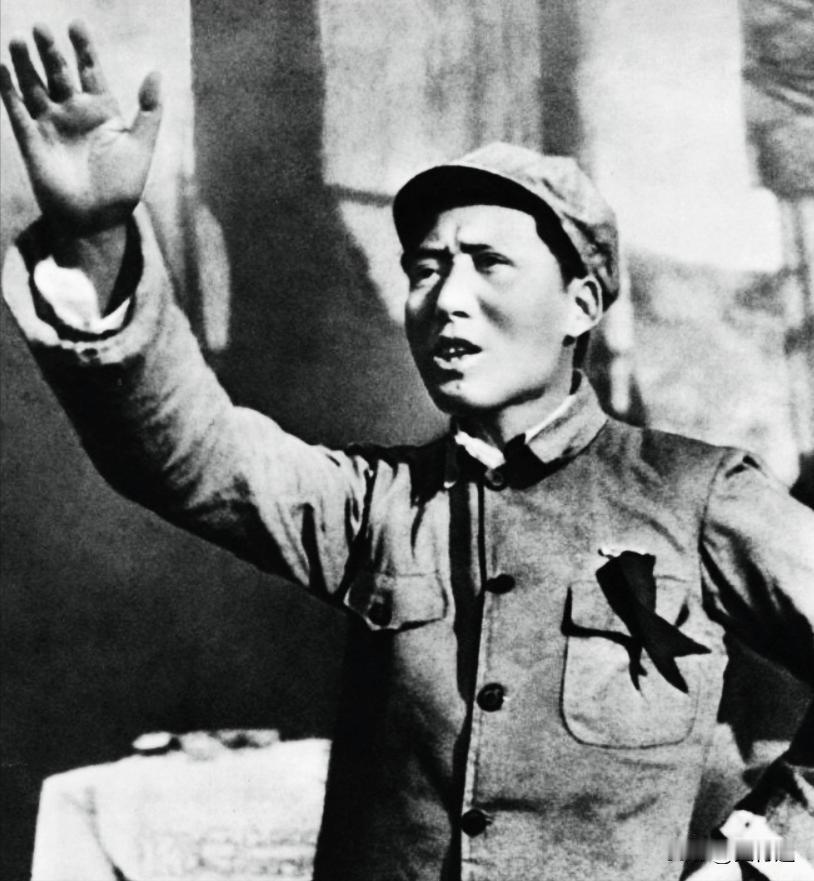 陈云曾经说过：中国共产党最大的成就是培养了毛泽东。这话当然是有道理的。毛主席自参