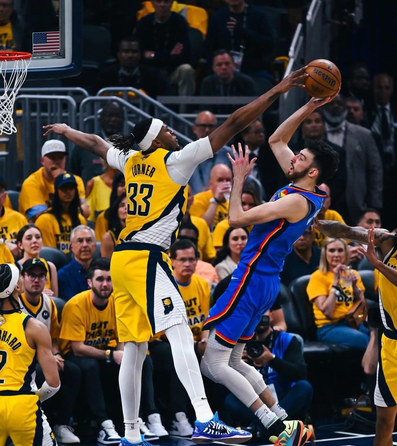 #NBA#步行者以116-107击败雷霆，大比分2-1领先。雷步前三场大战总