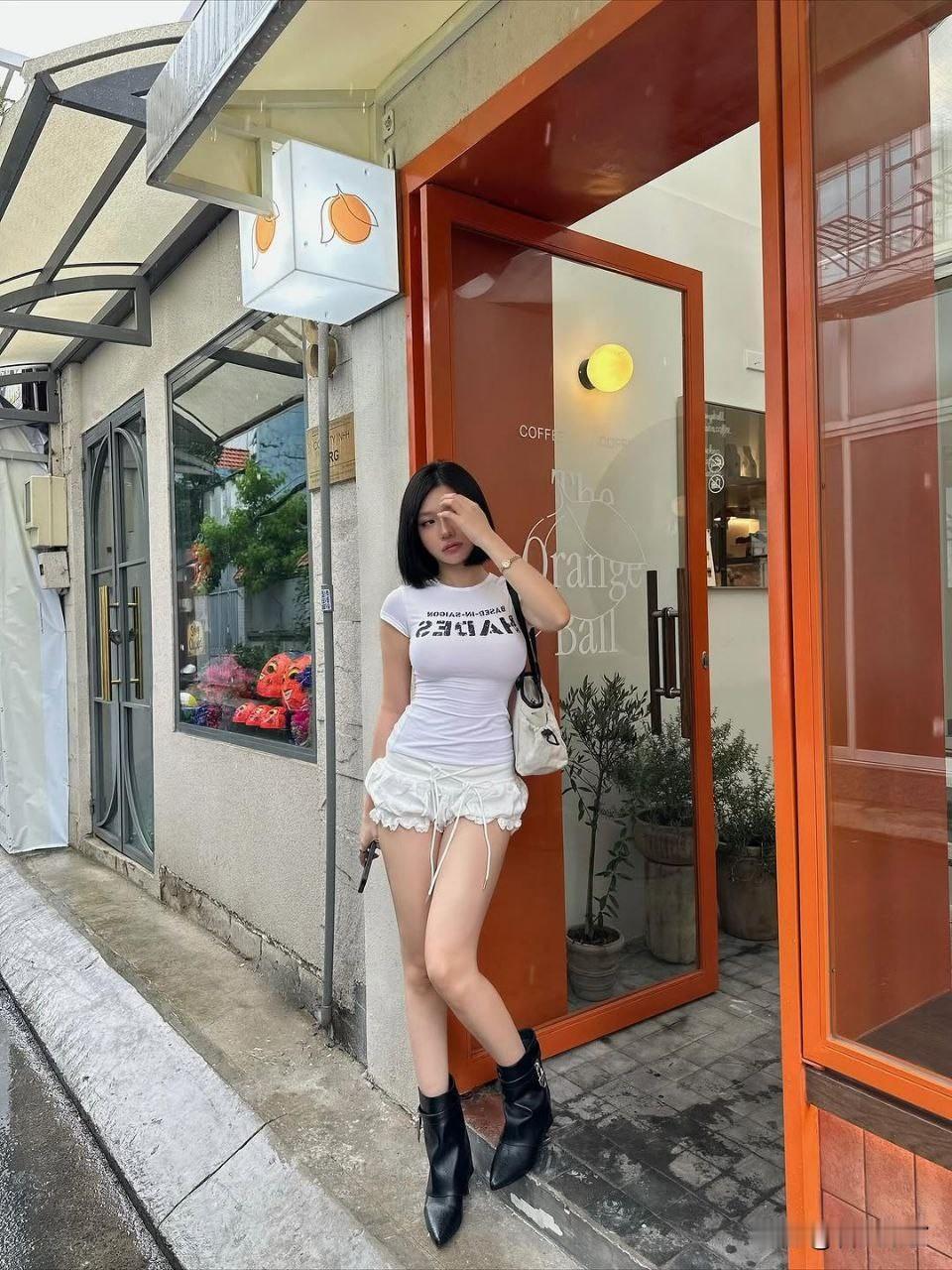 又纯又欲的女生，究竟有多招人喜欢