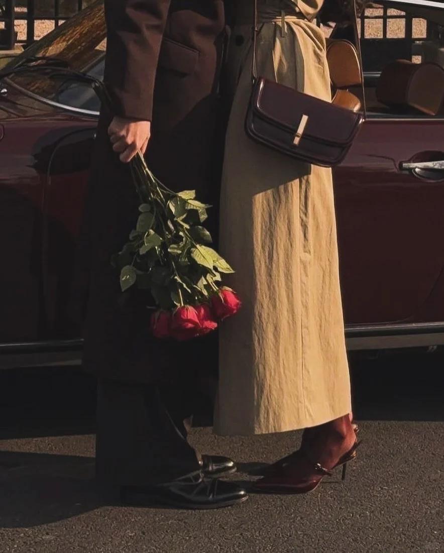 异性相处，对方不够喜欢你，才会有的5个表现1、每次都是你主动主动聊天，主动找