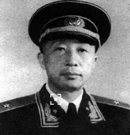 1970年，北京通县卫戍区警卫三师的一个看守所里，张学思没撑过去，死了，他54岁