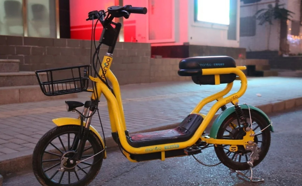 雅迪争议电动车已下架我就想问一个问题，电动车为什么不能载人，以前自行车还能载