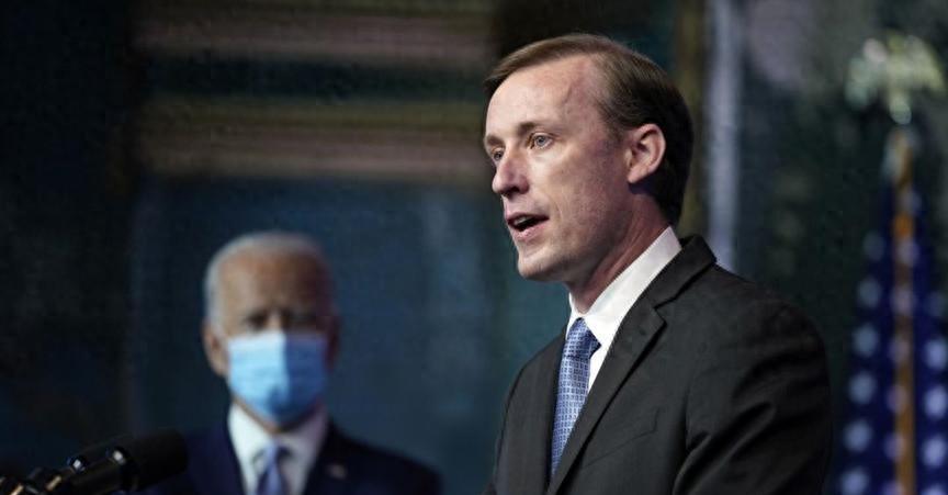 沙利文卸任后的反思，中美博弈策略差异与迷失。沙利文说话了，卸任一年后，评价特朗