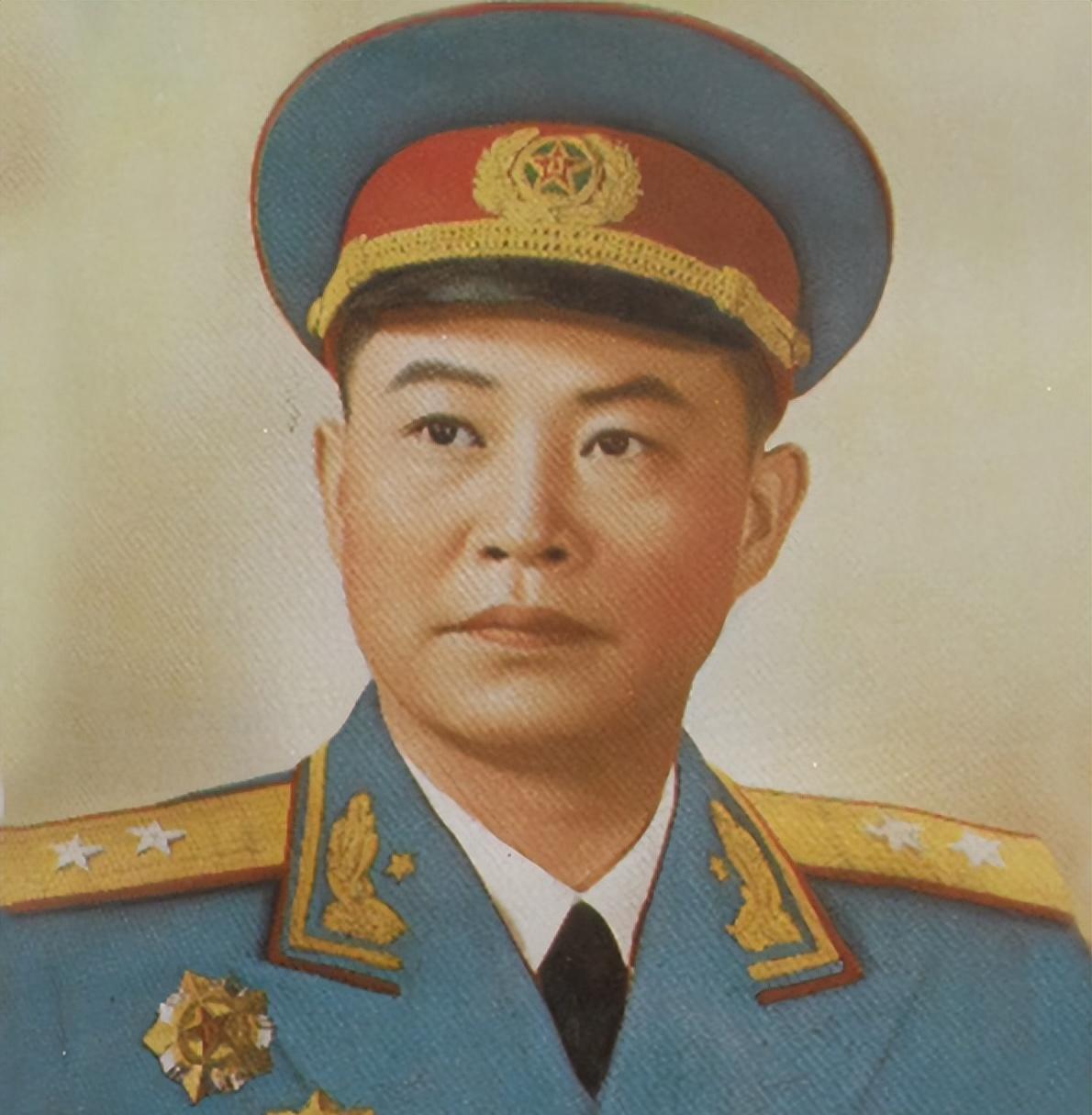 1938年，500名日军屠村后立刻逃了。25岁团长得知消息怒不可遏，连夜率部追击
