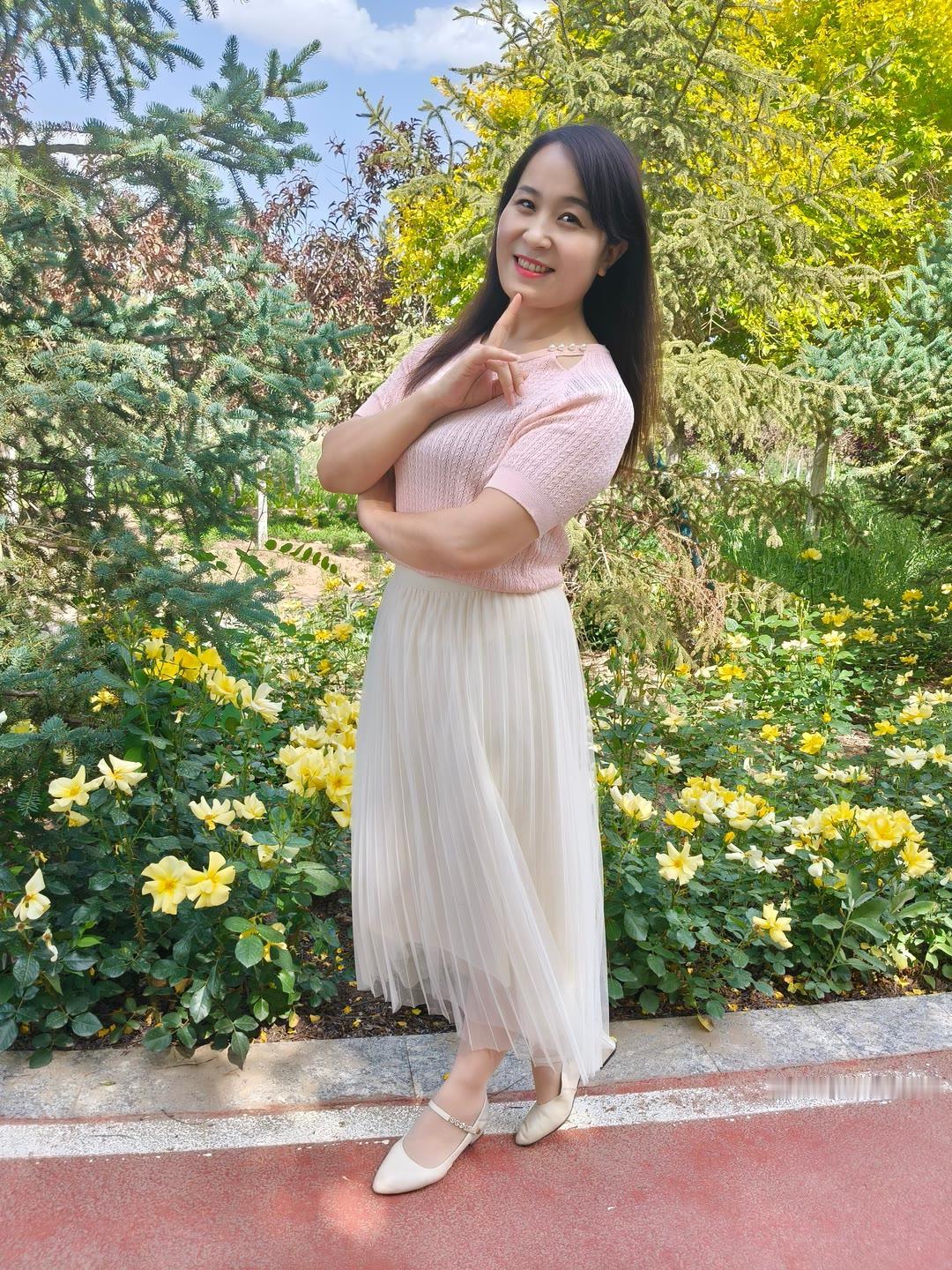 女人如何穿出含蓄的性感?