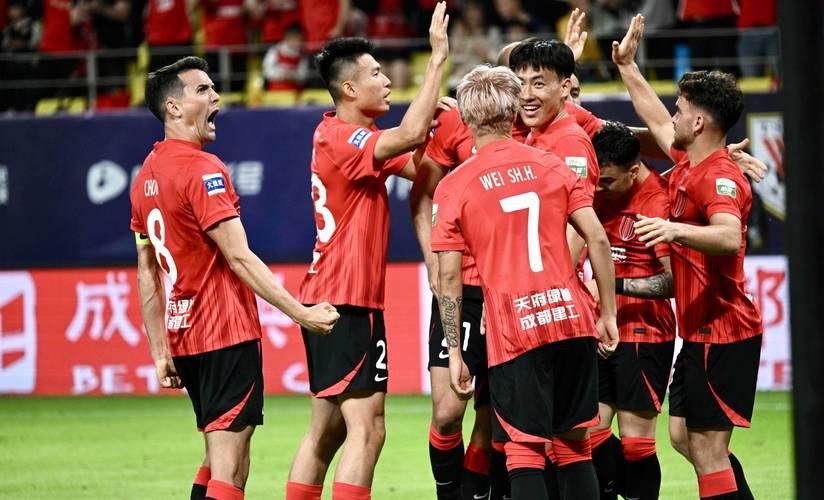 先赢亚冠，再期待中超奇迹！成都蓉城1：0战胜江原FC，这场比赛也重新点燃了西南