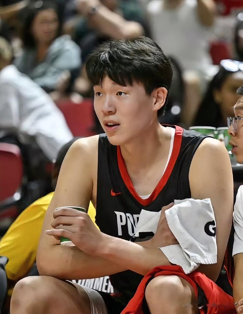 这下尴尬了不止中国球迷知道就连韩媒都知道了，开拓者或已后悔选杨瀚森！韩