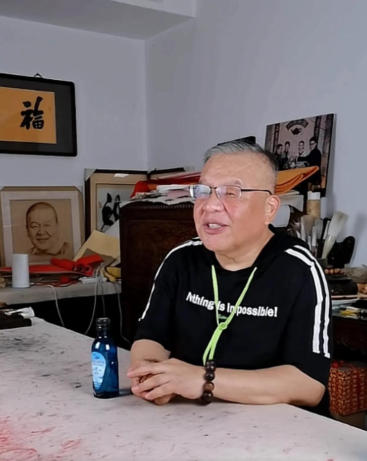姜昆徒弟、相声演员刘惠说，我去天津吊唁我的老祖杨少华老爷子，在现场我也没哭，老爷