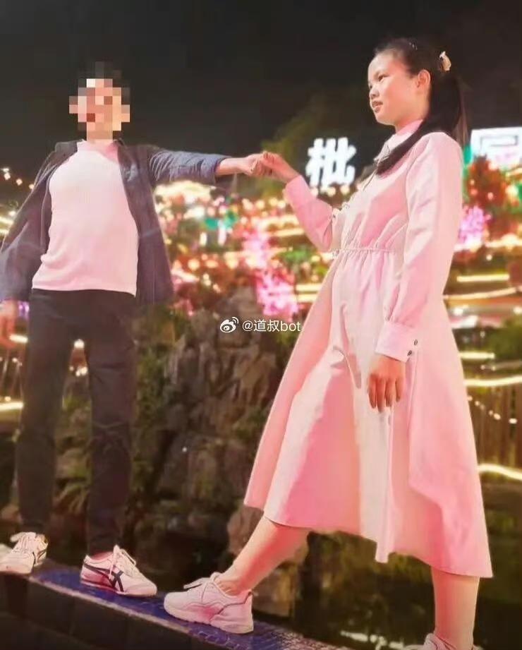 重庆女孩胡心瑶治病已花掉180万，家里父母年逾七旬，已经无能为力。3月