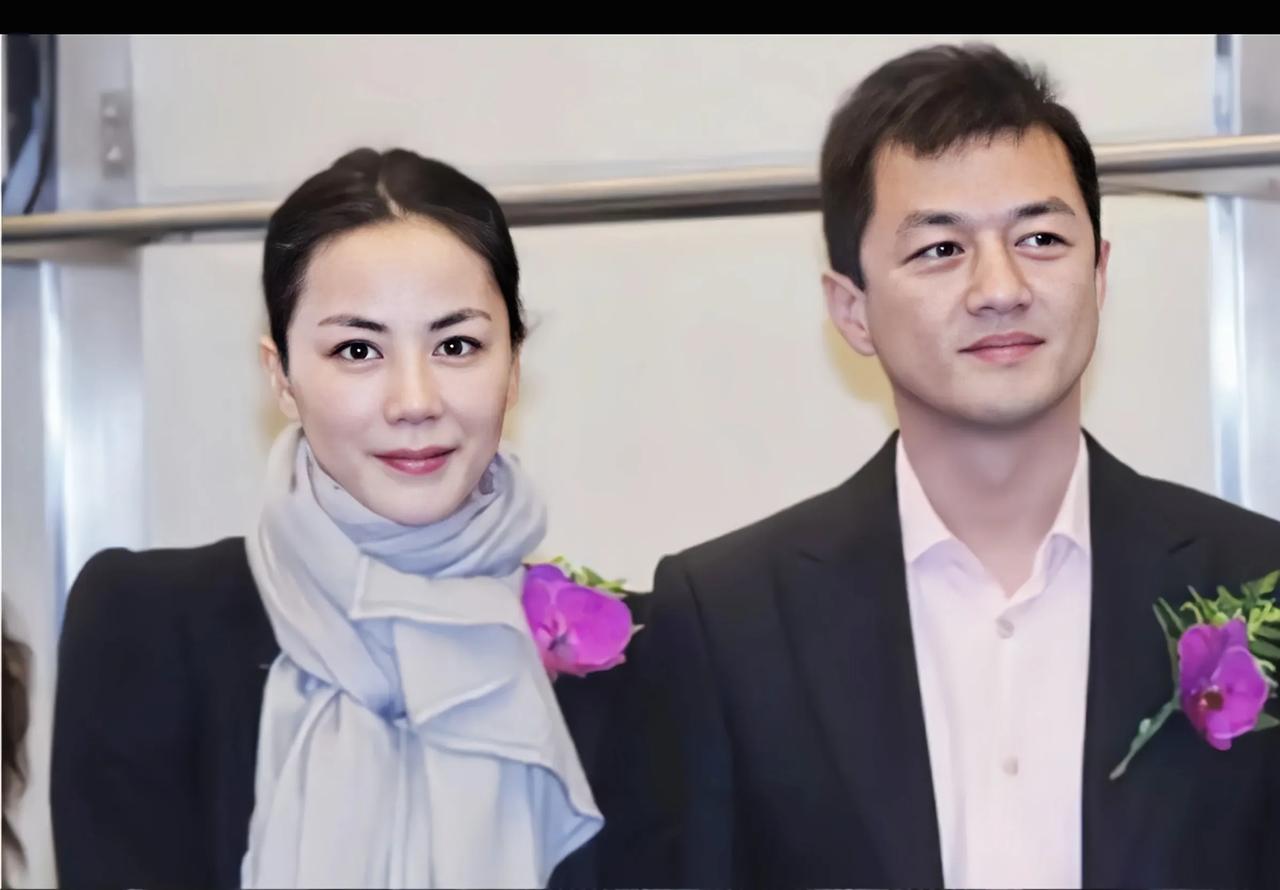 李亚鹏已经是功德圣体，他把最帅的自己、最美的年华都留给了王菲说起李亚鹏和王菲的