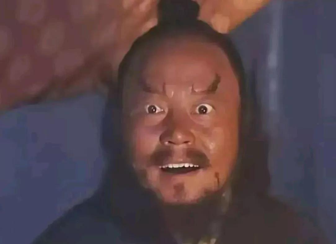 水浒传李逵告诉我们一个道理，真要看不起你，压根不带任何掩饰的李逵要取老母上山，没