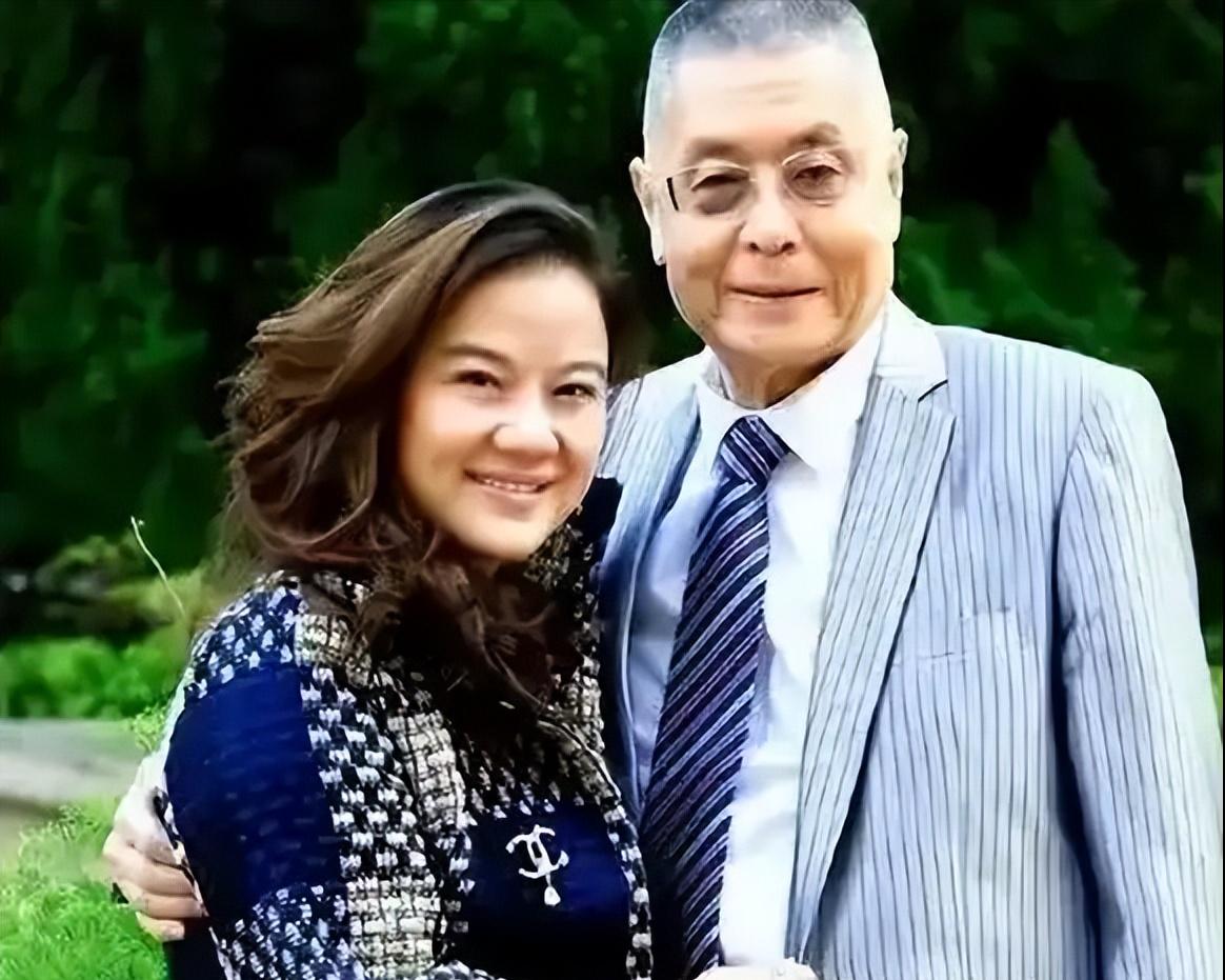 2017年，钢琴大师刘诗昆迎娶了学生孙颖，经过商量，婚后2人没打算要孩子，毕竟刘