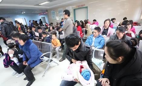 别做梦了！凭啥让14亿人为西方错误买单？放开移民就是自毁长城！网上总会冒出一