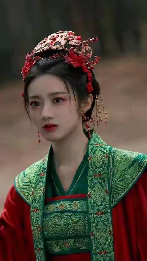 穆念慈究竟被谁毁了清白？原著明写：欧阳克没碰她，毁她一生的是杨康很多读者被