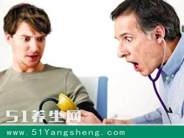 血压好降, 反复难控制! 安全降血压, 不妨试试这些小方法!