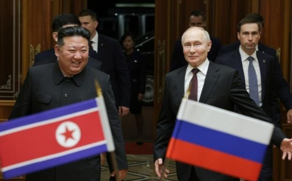 俄罗斯民调结果惊人：朝鲜帮忙打仗却和印度并列第3，“最不友好国家”竟不是美乌 