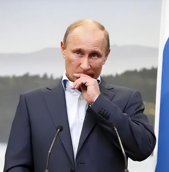 普京就扔了一句话，全世界的空气仿佛都安静了。普京说了啥？就一句狠话。他说，美