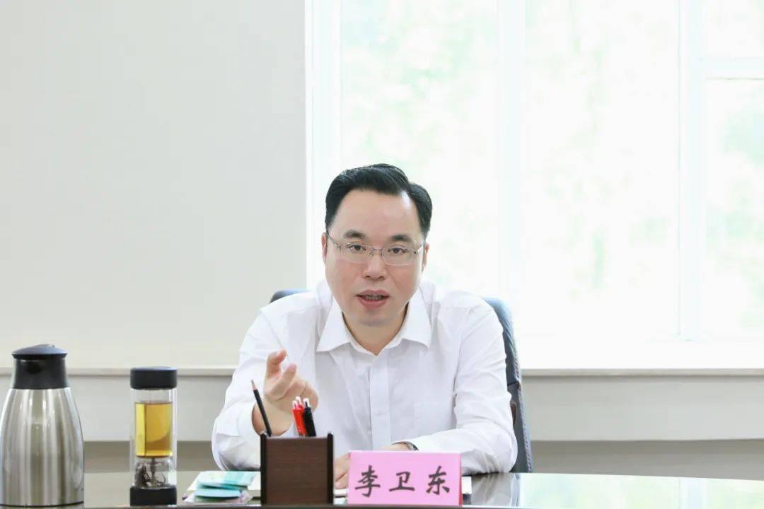 “山城”近来重拳不断，5天内连查4厅官，且都是任上被查。其中最有分量的，当属巫溪