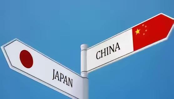 日本之所以敢屡屡挑衅中国，丝毫不惧怕中国，并非仅仅是美国的挑唆，而是日本在千百年