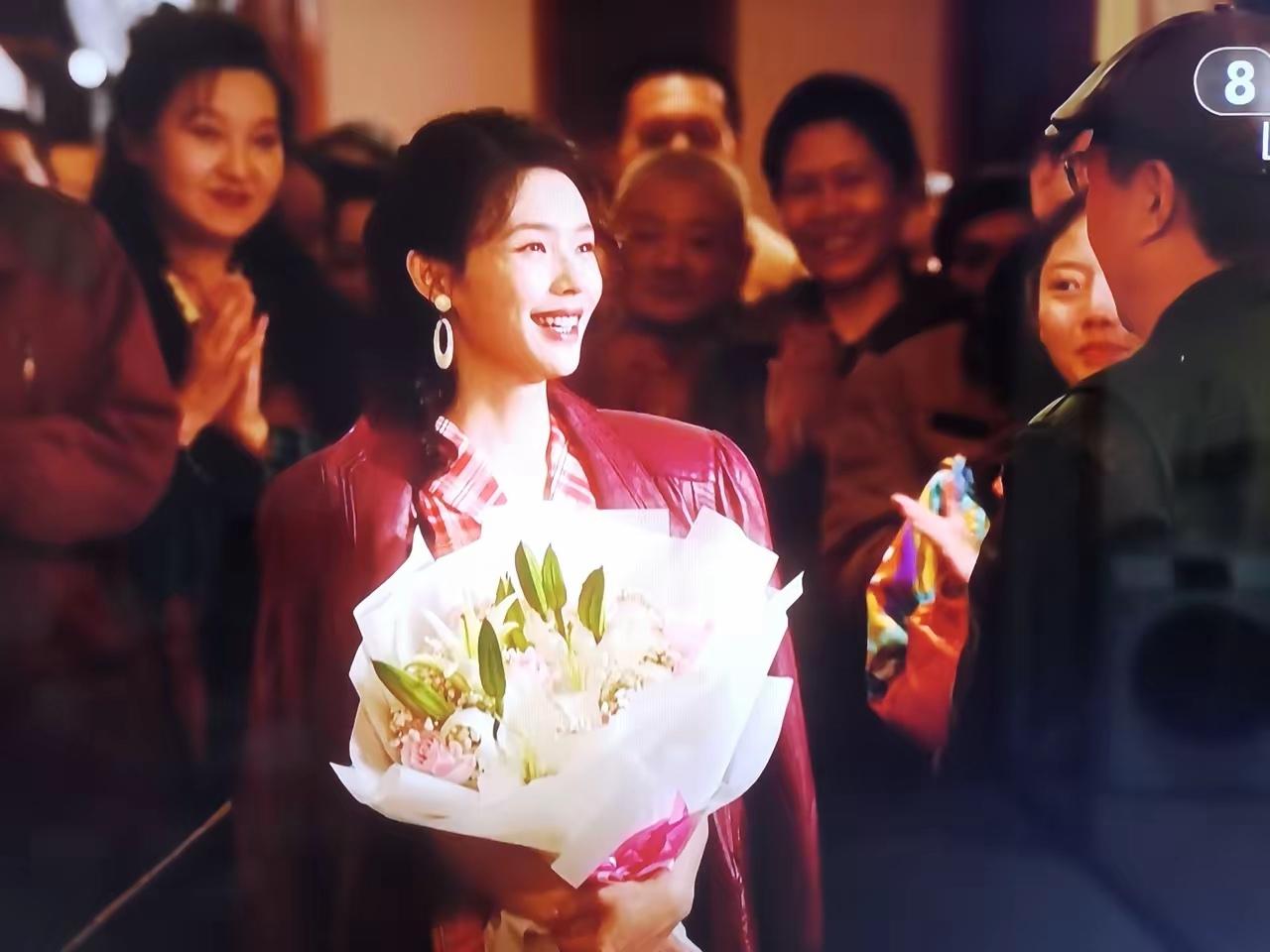 追剧《冬去春来》原以为沈冉冉为了名利，会在名利场上迷失方向，自甘堕落，但是，我想