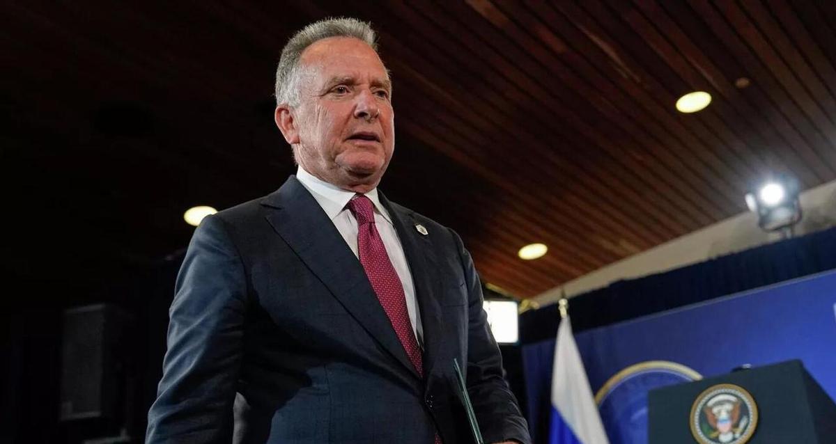 美国把俄罗斯踢出了自己的停战谈判。你发现没有？关键三方会谈，只有两方在场。1