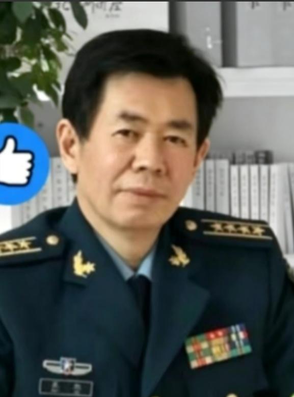 为什么外敌越来越不怕中国？军事专家戴旭曾一针见血：因为我们淡忘了毛主席当年的“底