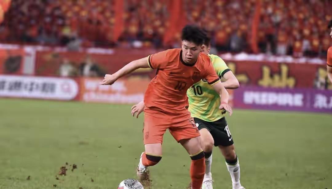 虽然U23国足一球小胜澳大利亚，但是随后的泰国队1：1逼平伊拉克，不仅保留了出线