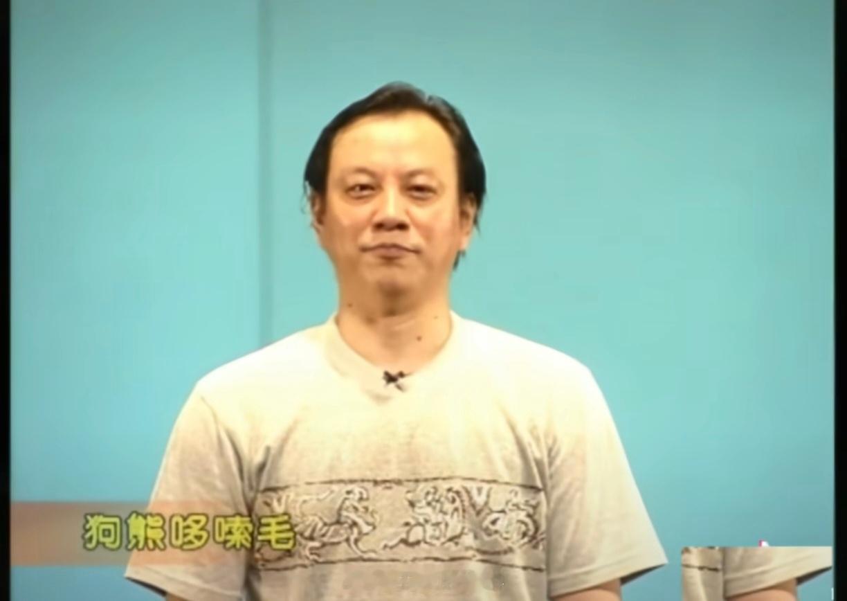 前任文旅部艺术司司长明文军这两天在短视频平台火了…和他后面啥职务没关系，单纯是因