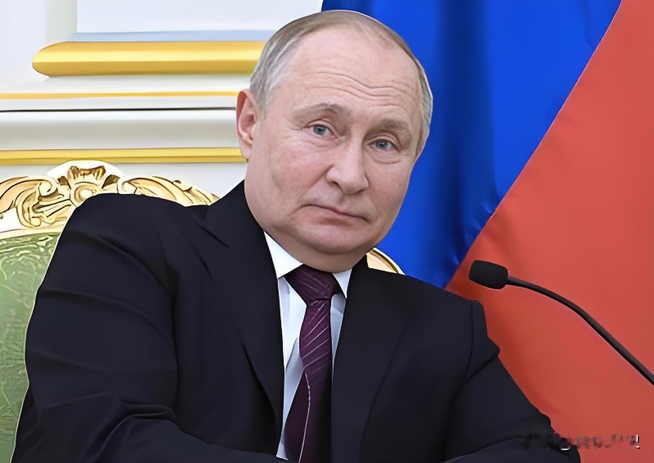 俄乌打了快四年，美国的钱快烧光了，欧洲撑得也够呛，但局势非但没降温，反而像火上浇