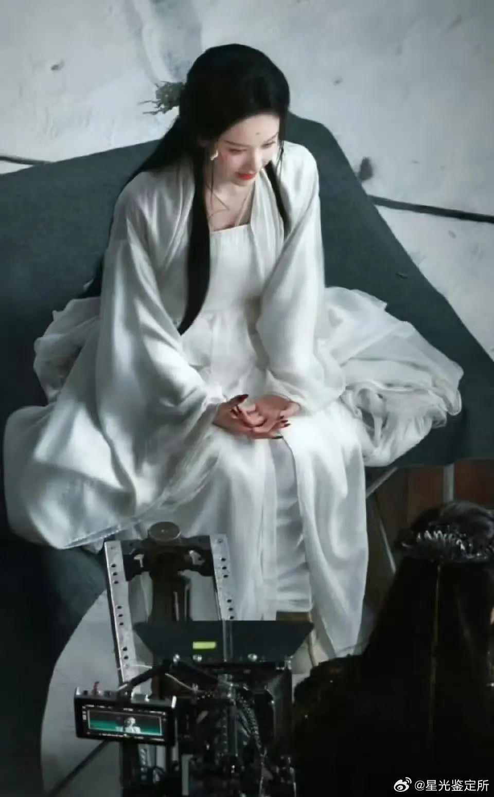 小四这镜头拍的，还是降低期待比较好