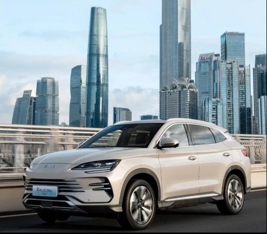家里换车，最后选了宋PLUSDM-i，开了两个多月，说说真实感受。日常上下