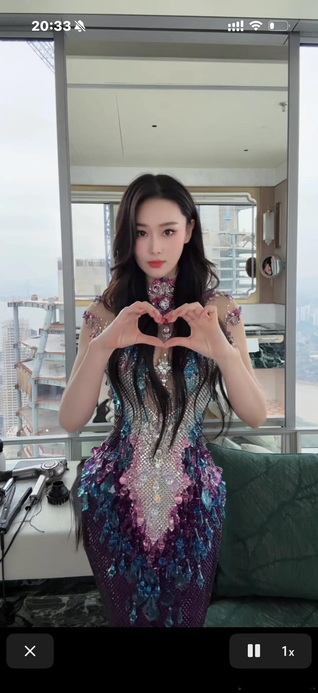 张予曦的外形条件，现在新生代小🌸有平替吗？