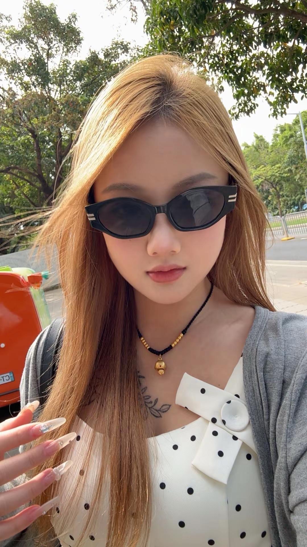 DearGirl永远开心就会永远漂亮.