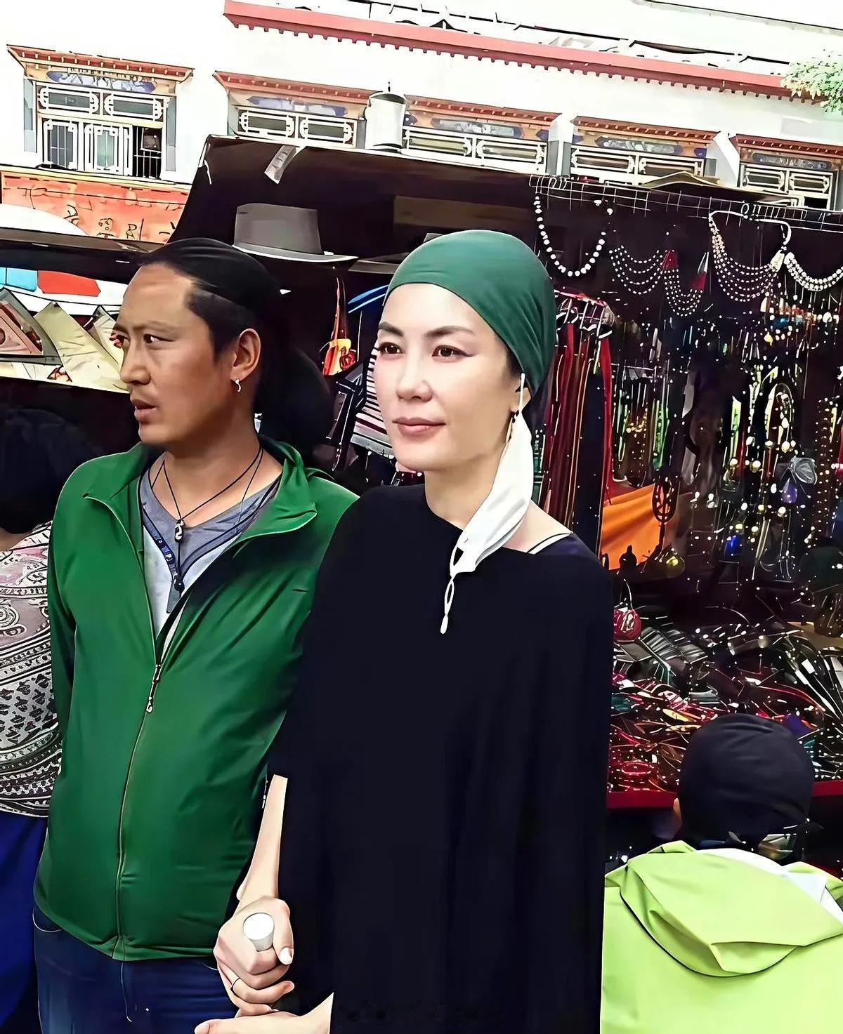 王菲，这辈子大概率不会再婚了别再说她放不下谁，也别猜她怕了。到了五十多岁这个坎，