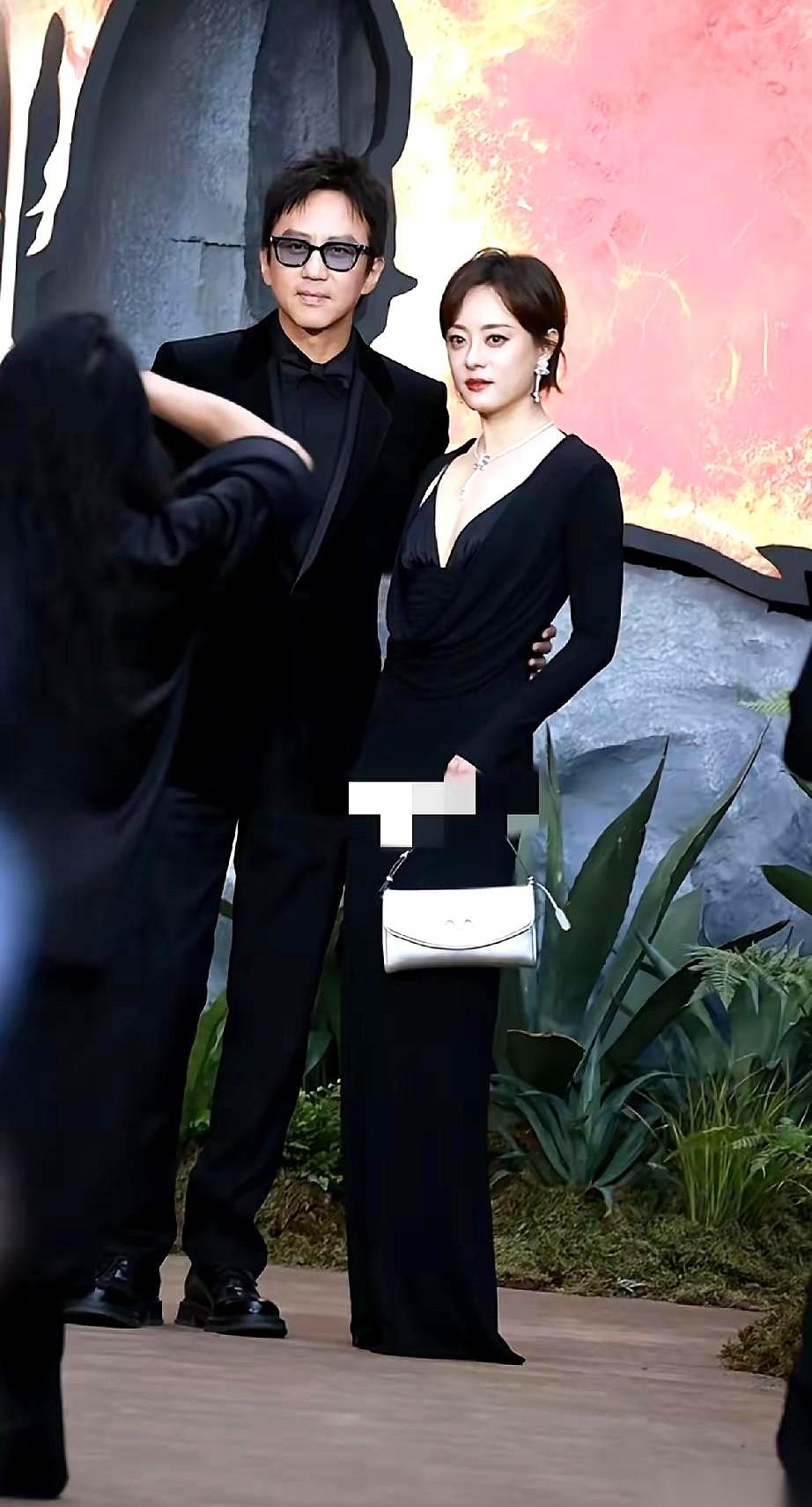 我跟你讲，我合理怀疑，孙俪的造型师，就是邓超。这次阿凡达首映礼，孙俪一出来，我