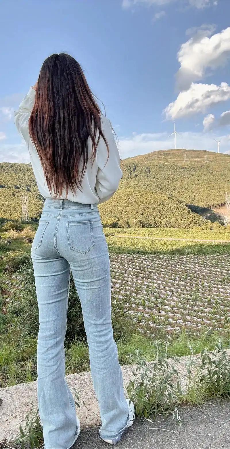 朋友的姐姐真好看