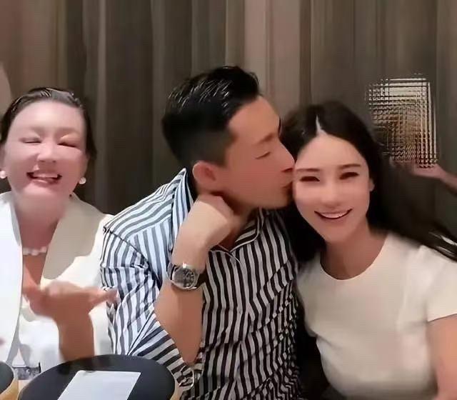 马筱梅这招绝啊，既防徐家搞小动作，又断后爹家蹭热度！她这回直接甩证据打脸了！