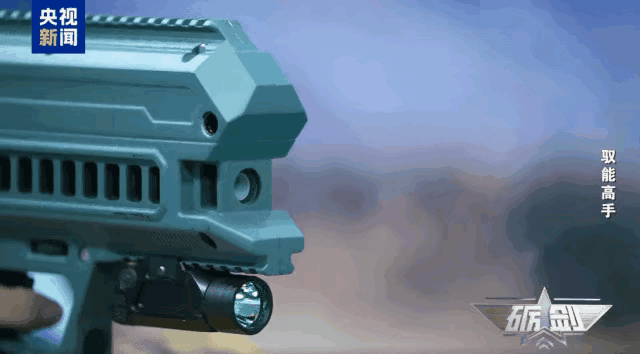 中国的电池武器装备将改变未来世界，威力巨大！传说中的武器来了！庞大的战舰以无形的