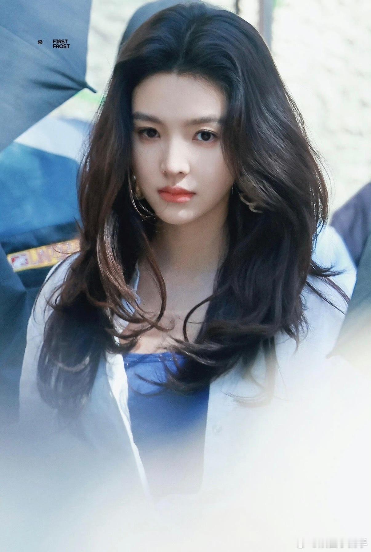 章若楠要是以这个状态去演温以凡可比难哄里的妆造有说服力多了